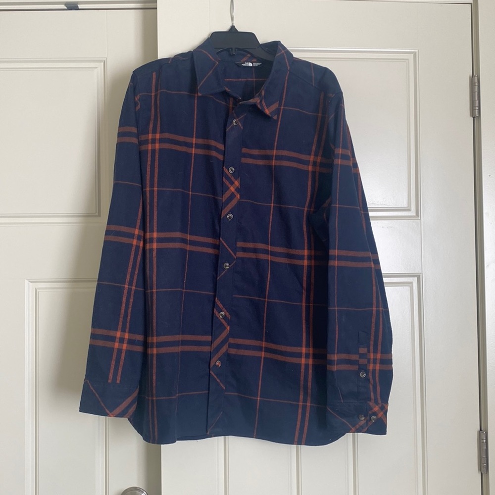 Mens NorthFace Button Up top